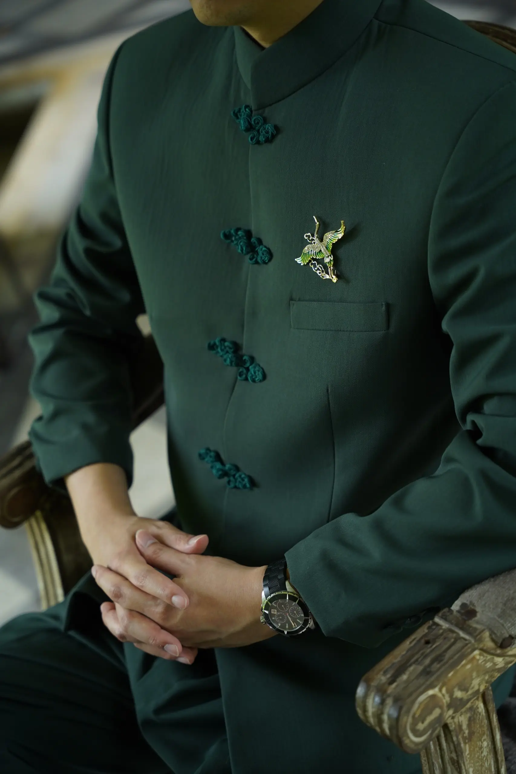 groom bg